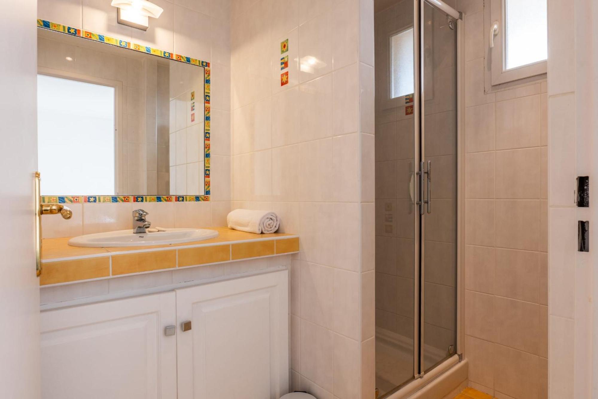 Rare! 120m Rooftop 5-minute Walk To Downtown * Cannes