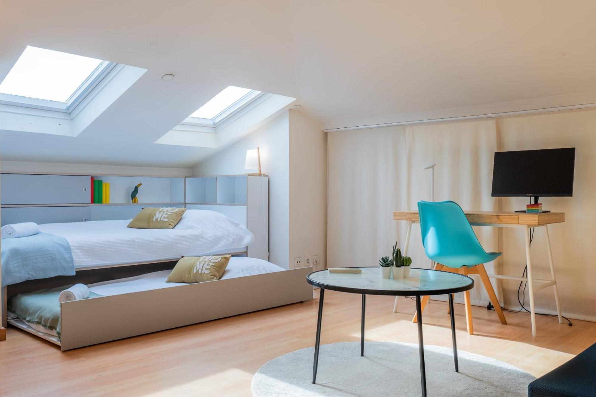 Rare! 120m Rooftop 5-minute Walk To Downtown Appartement