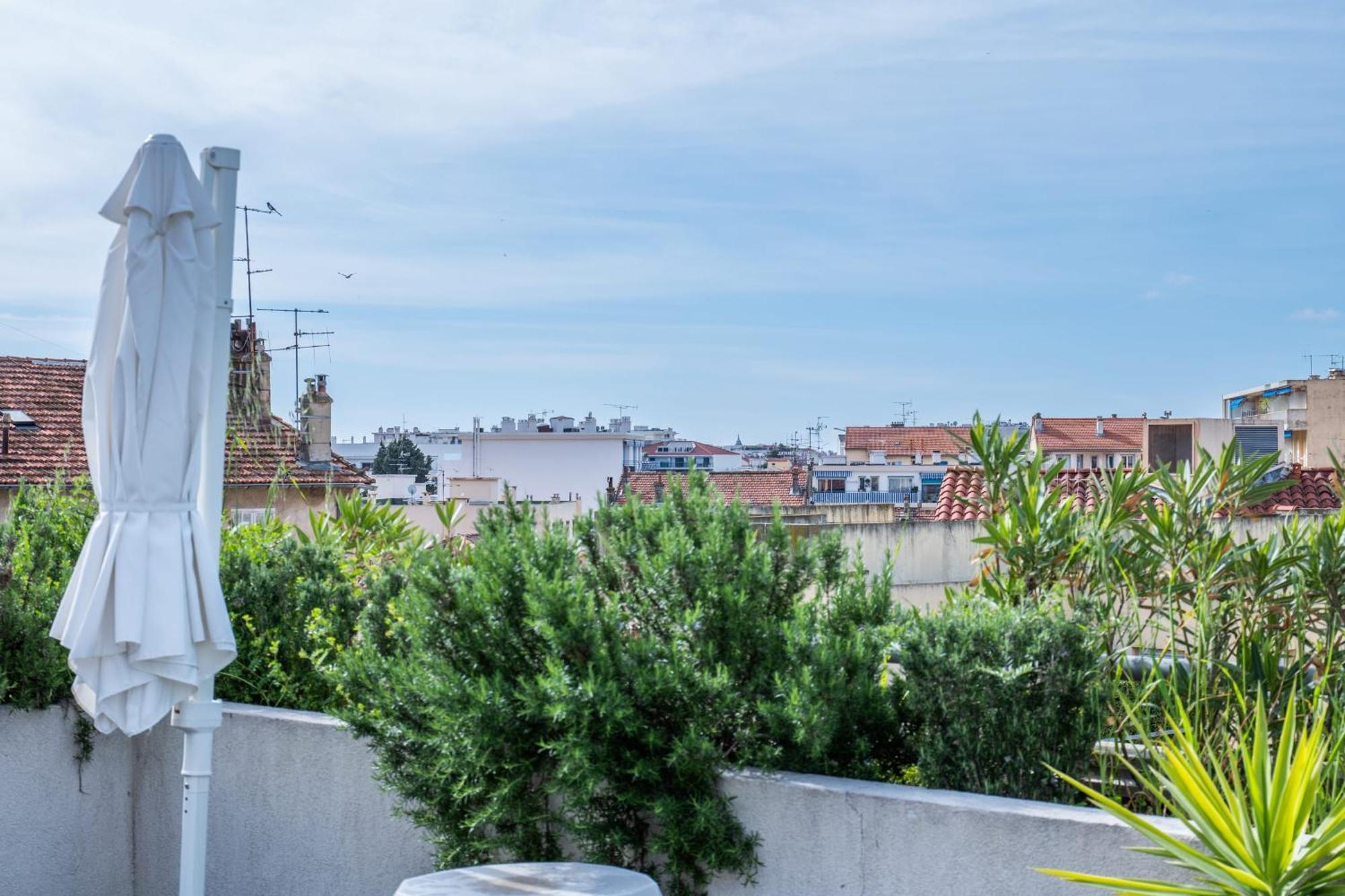 Rare! 120m Rooftop 5-minute Walk To Downtown Appartement Cannes